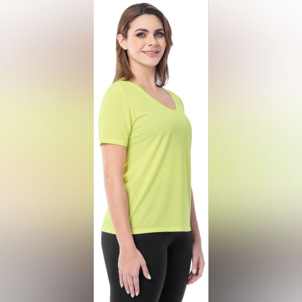 Nwt Neon Yellow Vneck Athletic Short Sleeve Top Medium — image 3 of 8